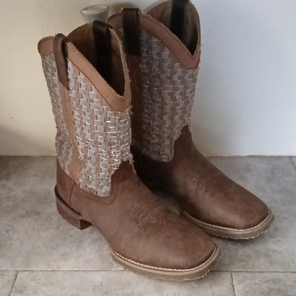 LAREDO boots 8.5 men - Picture 2 of 7